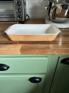 ANCHOR HOCKING FIRE KING PEACH LUSTER #410 1 1/2 QUART RECTANGLE CASSEROLE DISH
