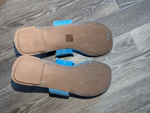 Sandali donna DKNY blu taglia 7,5 Eu 40,5 punta B nuovi bassi - Foto 10 di 12