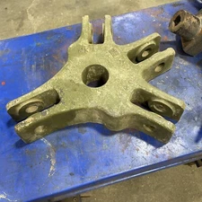 Caterpillar 6V4000 Sprocket Removal Head New Unused Final Drive Tooling