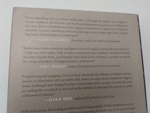 God in Gotham: The Miracle of Religion in Modern Manhattan by Jon Butler. - Imagen 4 de 9