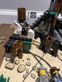 LEGO Western: 6761 Bandit&rsquo;s Secret Hideout 1996 - INCOMPLETE See Description
