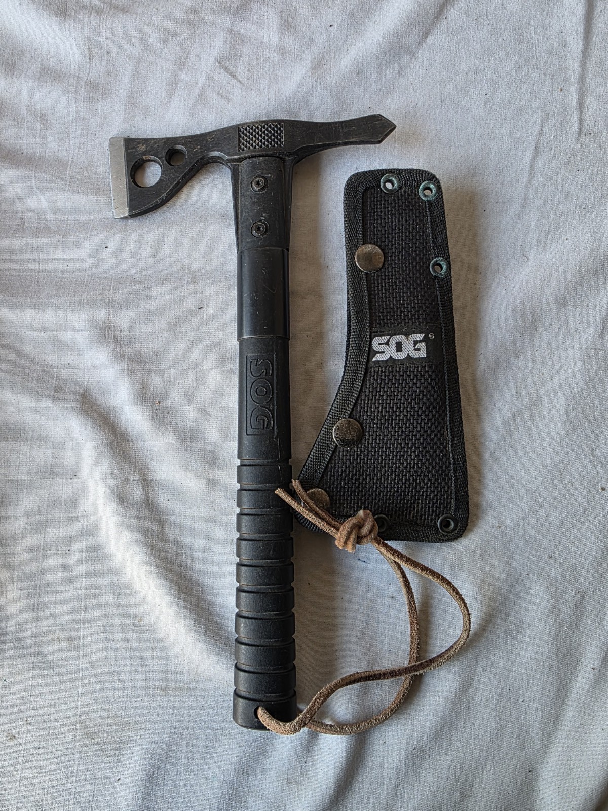 SOG Knives 12.5" FastHawk tactical Tomahawk ax axe Hatchet knife