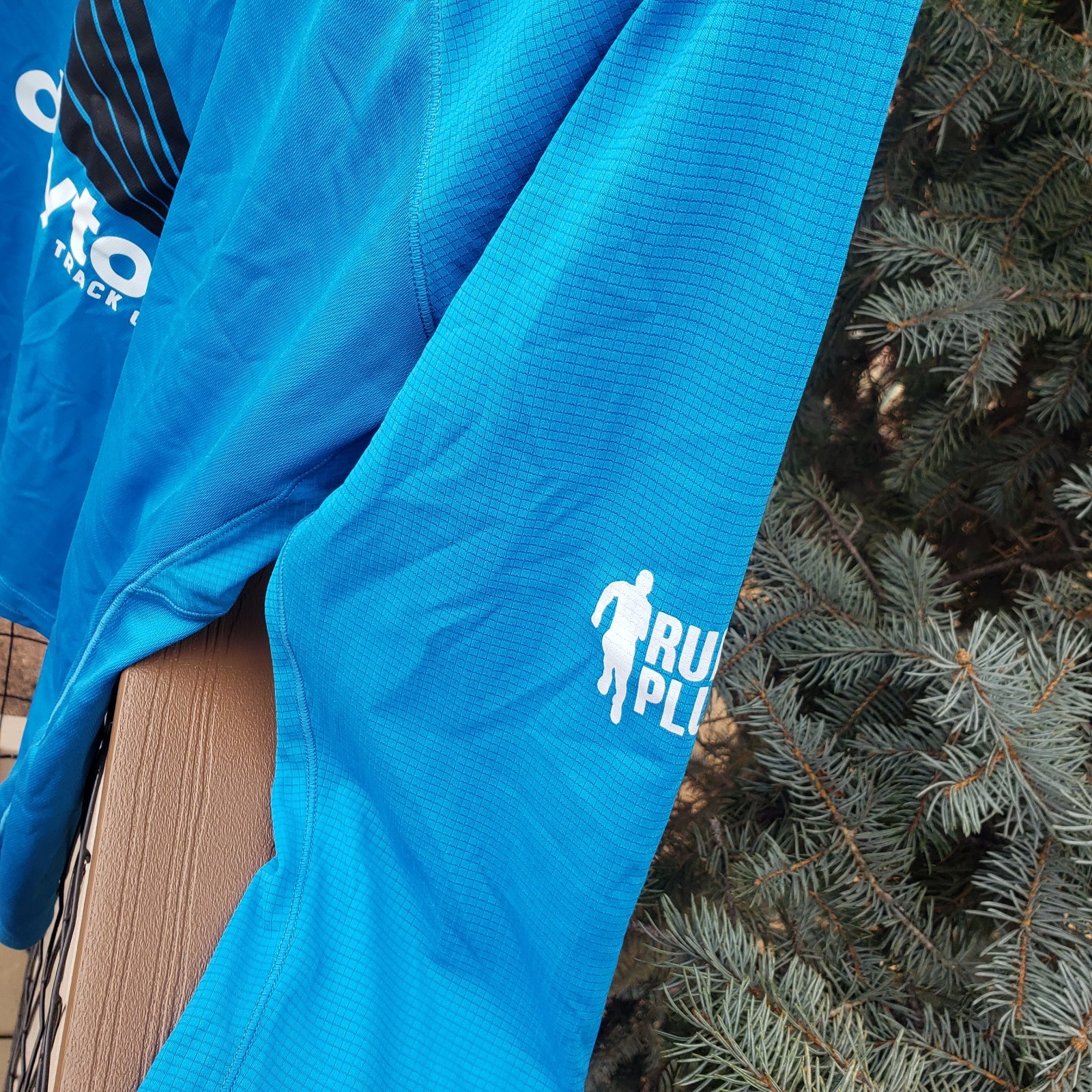 Woman's Blue Hoka One One Pro Elite Race Long Sleeve Shirt XL Dayton Track Club thumbnail 5