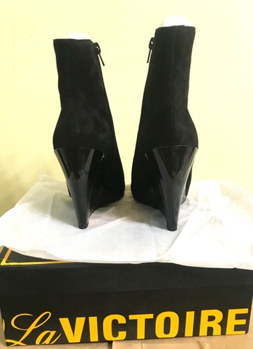 Pour La Victoire "Raval" spitze Keilabsatz-Booties Schuhe-Größe 8M-schwarzes Wildleder-285 $ - Bild 3 von 6