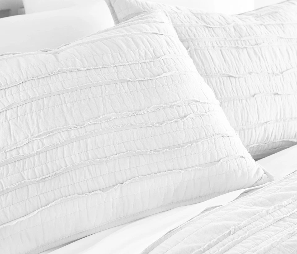 Chezmoi Collection Katy 3-Piece Cotton Quilt Set Frayed Edge Striped Bedspread - Image 2 of 4