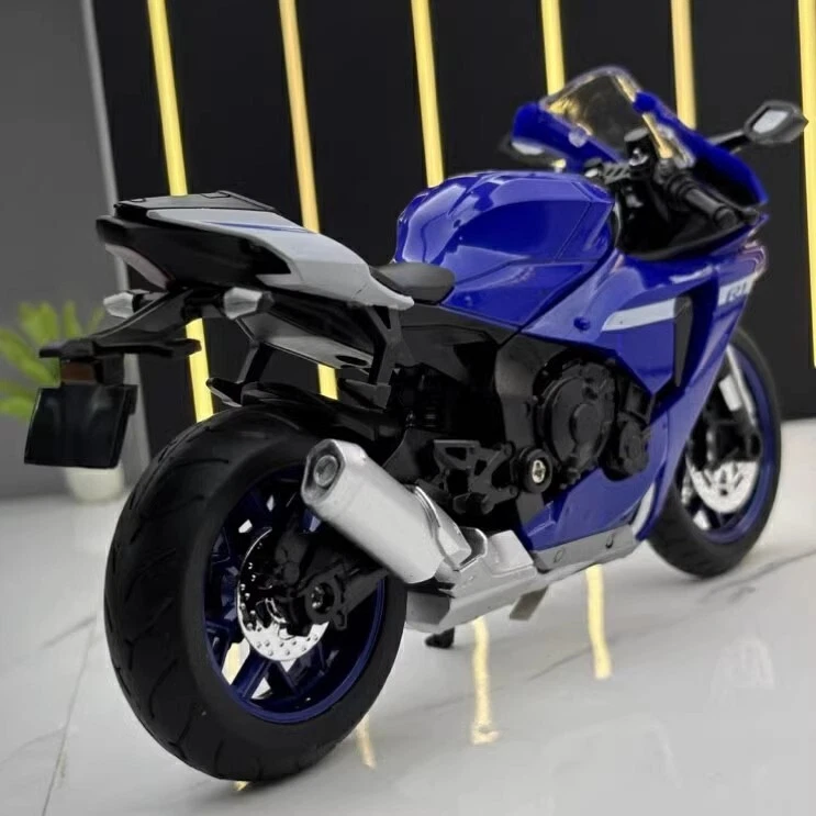 YAMAHA R1 aleación moto modelo 1:12 morado talla 18*6,5*10,5cm Foto 2 de 4