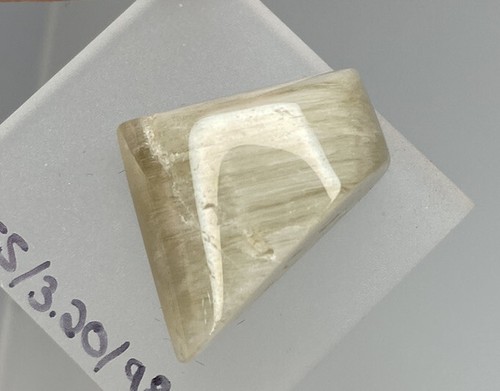 Gelber DANBURIT Cabochon (30.55cts) YELLOW DANBURITE Freeform , Tanzania - Picture 4 of 4