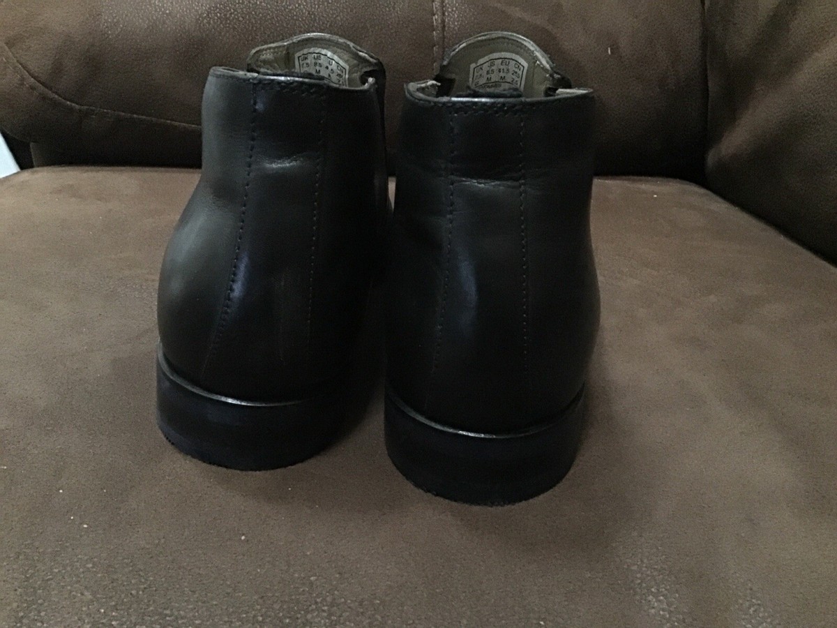 Clarks Chukka Swinley Mid Mens Sz 8.5M Black Ankle 26119786  display picture 2