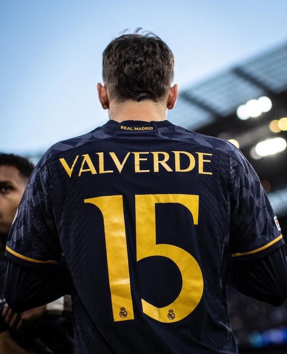 ADIDAS REAL MADRID AWAY 23/24 VALVERDE 15 NAVY/BLACK SIZE