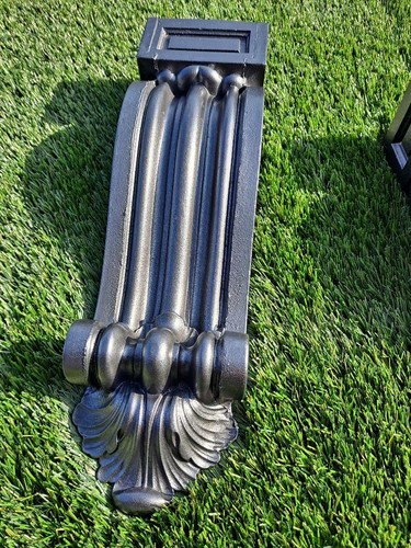 original cast iron corbels for a fireplace or to use with a shelf. - Picture 6 of 9