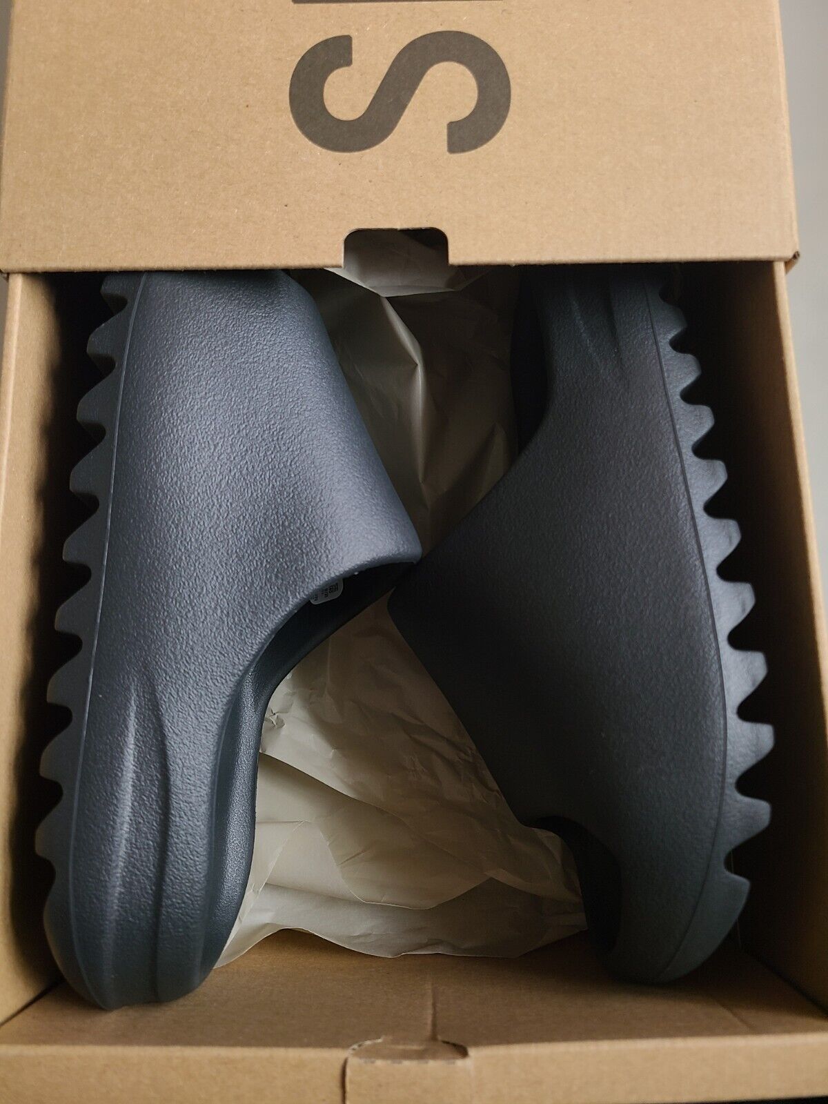 Adidas Yeezy Slide Onyx (Size 6) Ready To Ship!