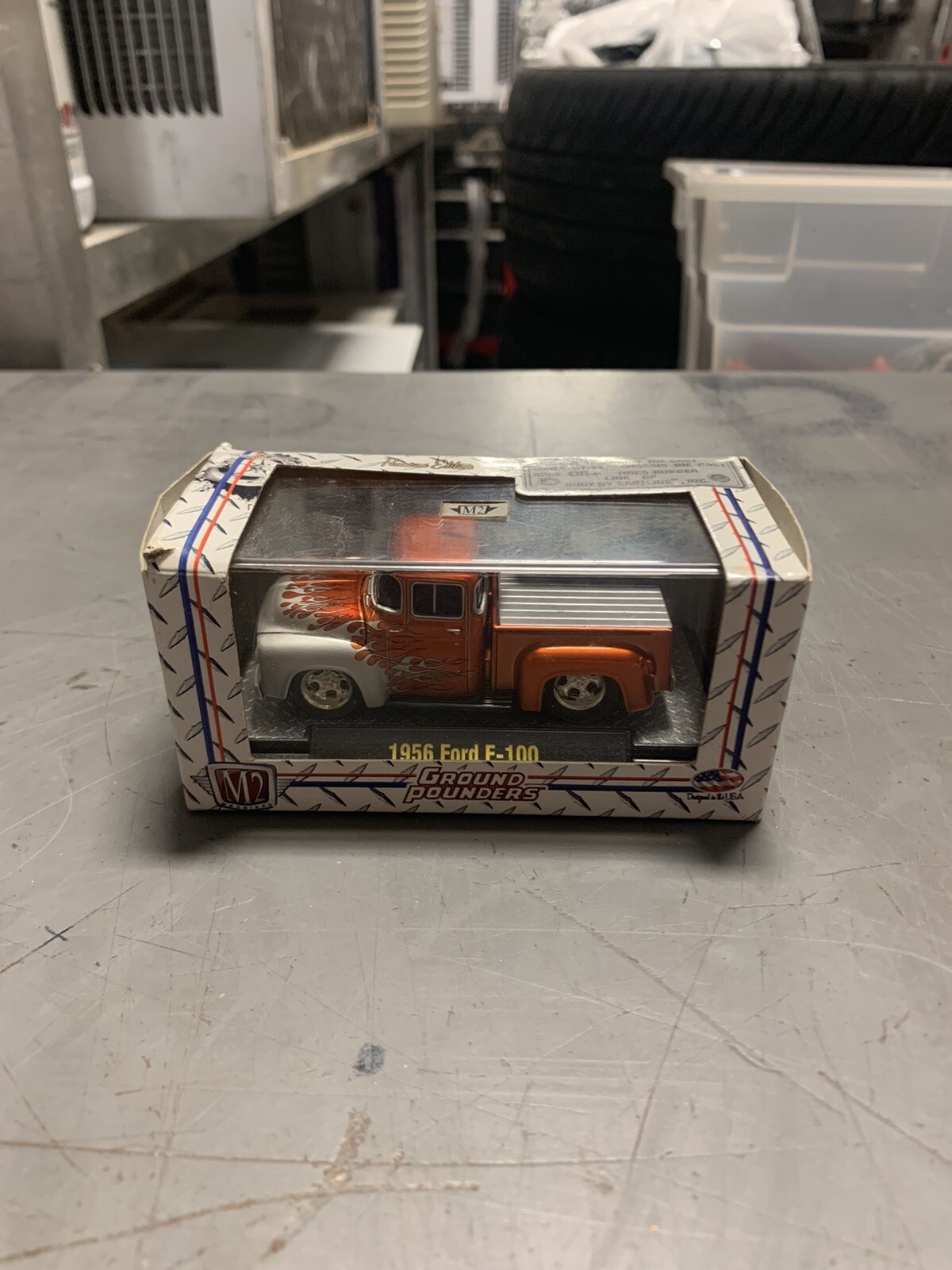 Picture 1 of 4