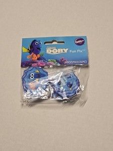 FINDING DORY Fun Pix Cupcake Toppers Wilton #9367 Disney Toothpicks