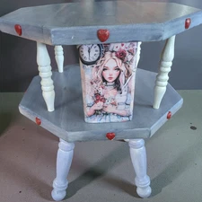 Alice in Wonderland Mad Hatter hearts 2 tiered wooden end table