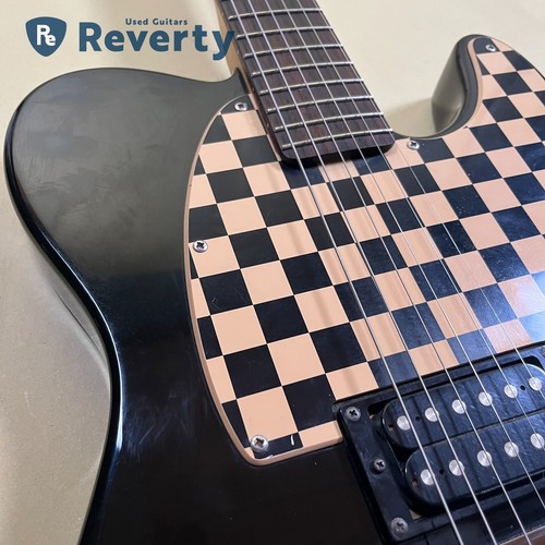 Squier Chitarra Elettrica Avril Lavigne Signature Telecaster Nera con Intarsio Stella - Foto 3 di 18