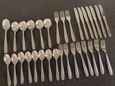Vtg Inox Flatware  18/10 Stainless Spain Flatware Set Lot Of 32