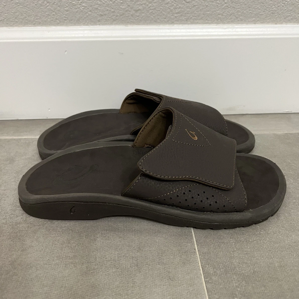 Men\'s Olukai Nalu Slide Comfort Sandal Brown Size 8 - Great pre-owned condition Olukai Mens Nalu Slides Size 8M Brown Adjustable Shoes  main image 3