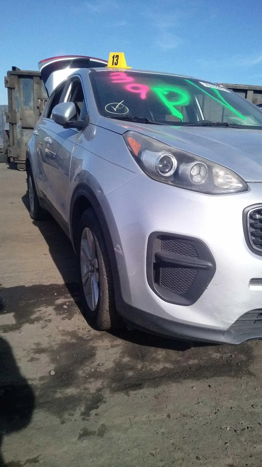 Conjunto de suspensión trasera derecha Ind Rr usado se adapta a: Kia Sportage 2017 sin cruz Foto 2 de 4