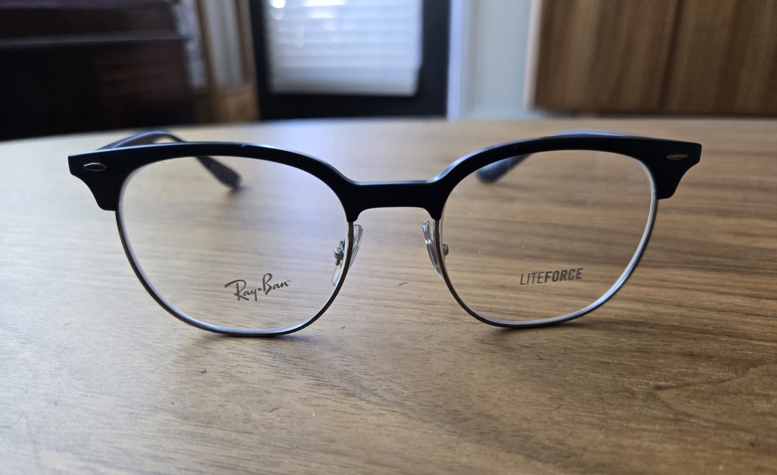 Rayban Liteforce RB 7186 8087 Size 51 New with Case