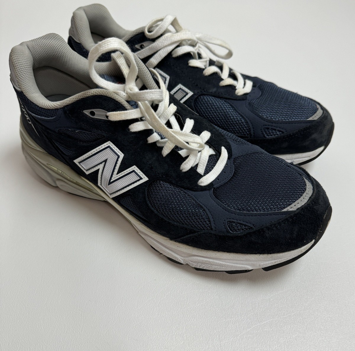 320 New Balance 990 USA Men blue Sneakers Size 10.5 D RETAIL $185 