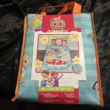 New CoComelon 3 Piece Kids Bedding Set, Bonus Tote, You Make My Heart Sing Theme