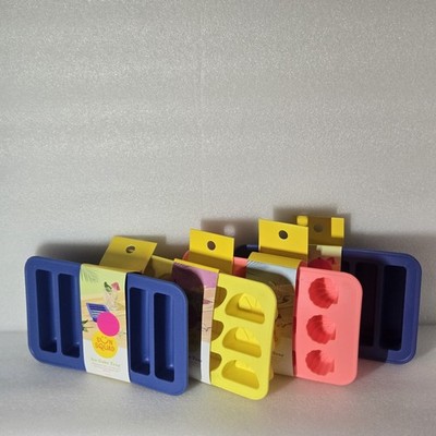 NEW! Set of 4 Sun Squad Silicone Ice Cube Trays