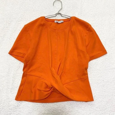 T-shirt court Zara, ourlet croisé, manches courtes, coton mélangé, L - Photo 1/4