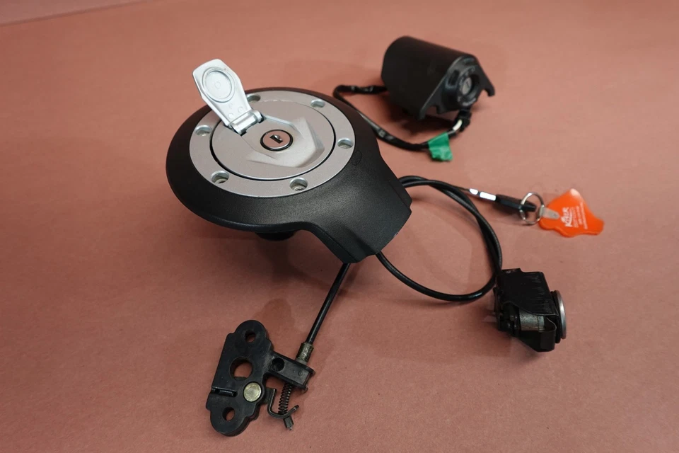 2020 20-24 KTM 390 冒险点火锁钥匙套装燃气帽 — 第 3/4 张图片