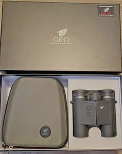 NEW GPO RANGEGUIDE 2800 10X32 range finding binoculars