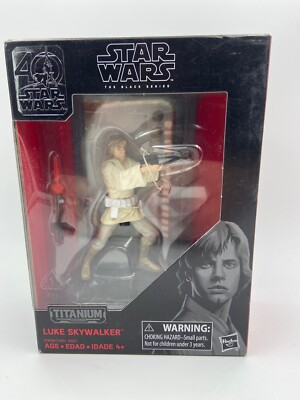 NEW Star Wars The Black Series Titanium Luke Skywalker With Diorama Background