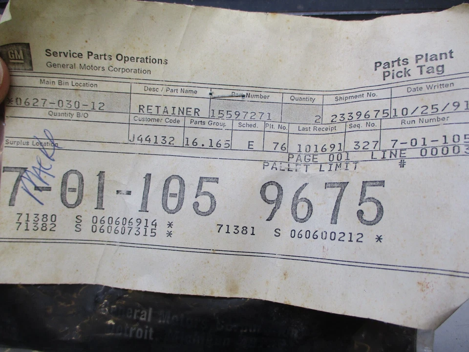 15597271 GM Rear Side Door Moulding Retainer fits Chevy Astro 1985 to 1990 - Image 2 of 3