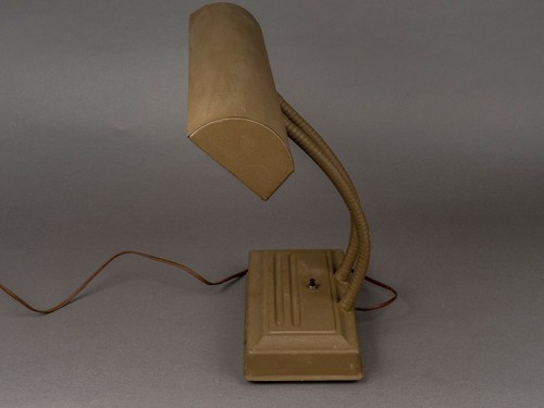 Mid-Century Double-Gooseneck Fluorescent Desk Lamp Art Deco Beige Crinkle Paint - Picture 4 of 12