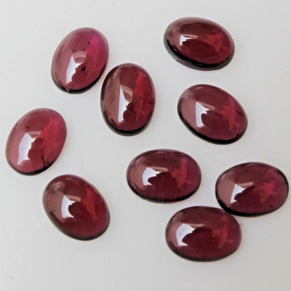 Großhandel Menge Von 7x5mm Oval Cabochonschliff Natürlich Granat Lose Kalibriert - Bild 2 von 4