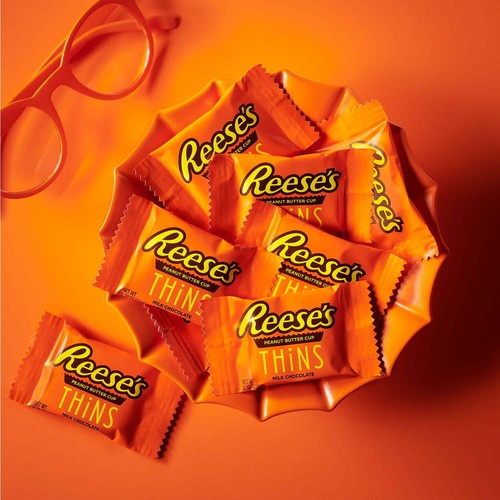 Reese's Thins Milk Chocolate Peanut Butter Cups Candy, Family Pack 12.03 oz - Picture 5 of 9