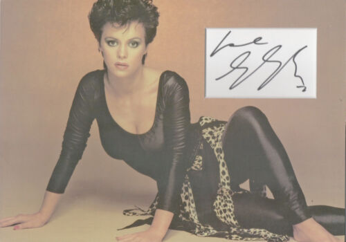 SHEENA EASTON Signed 12x8 Photo Display MORNING TRAIN (9 TO 5) COA - Picture 1 of 1