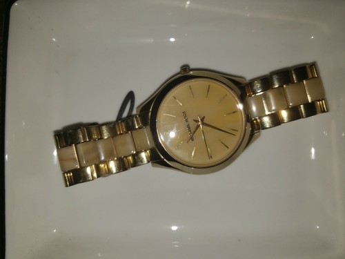 Oversized Slim Runway Watch Gold tone 