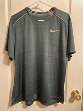 Nike Men  s Dri-Fit Miler Running Shirt AJ7565-328 Dark Green-Reflective Size-XL