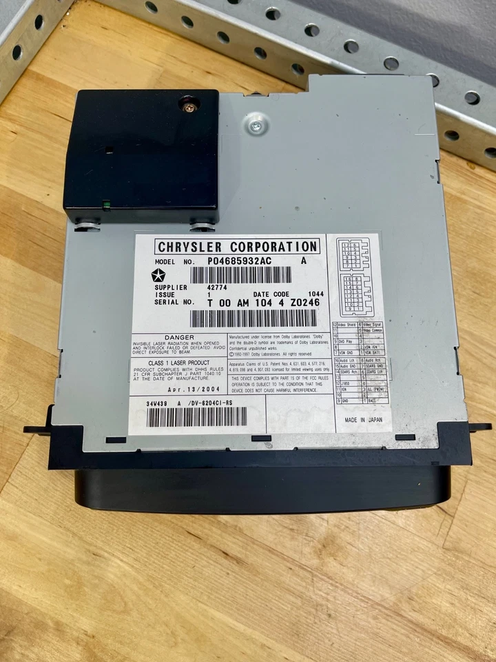 Cambiador de 6 discos Dodge Caravan Grand Chrysler Town & Country 2002-2007 fabricante de equipos originales Foto 3 de 4