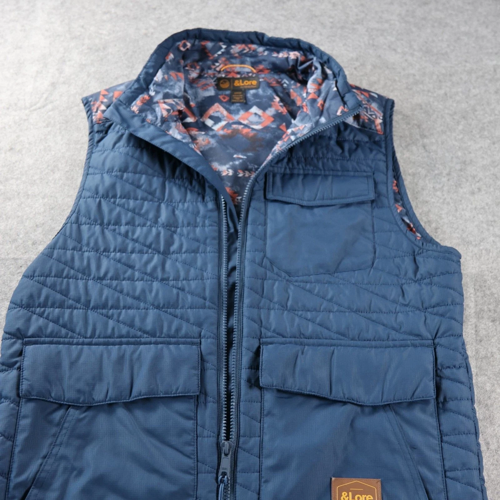 &Lore By Tahoe River Mens Quilted Vest Navy Blue Southwestern Print Small image 2