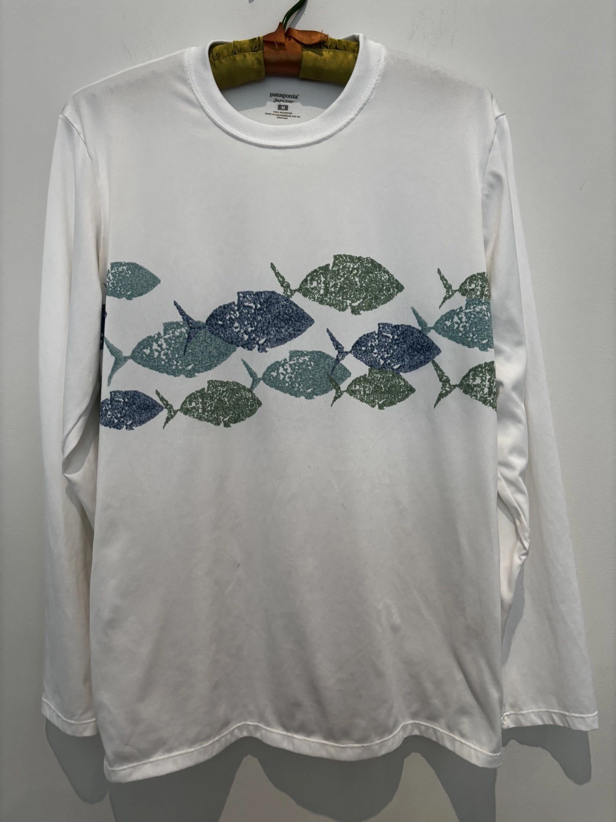 VTG Patagonia Capilene Long Sleeve 100% Polyester Top Woman’s Sz M Fish Design