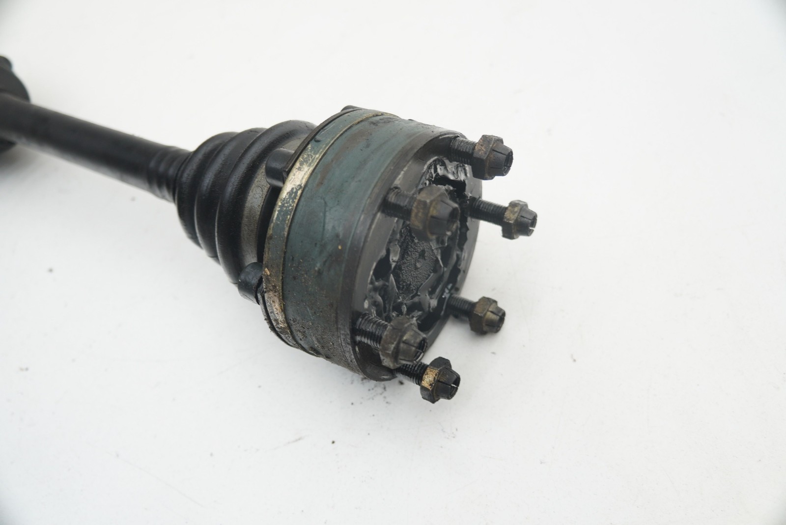 Rear Left or Right CV Axle Shaft 111867 OEM Ferrari Mondial 1985