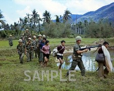 US Infantry return to Base Camp with Viet Cong POW's 8x10 Vietnam War Photo 658