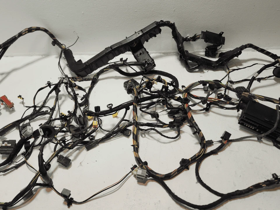 Chicote de fios de piso interno para carro Ford Focus ST 2.0L 2016 fabricante de equipamento original - Imagem 2 de 4