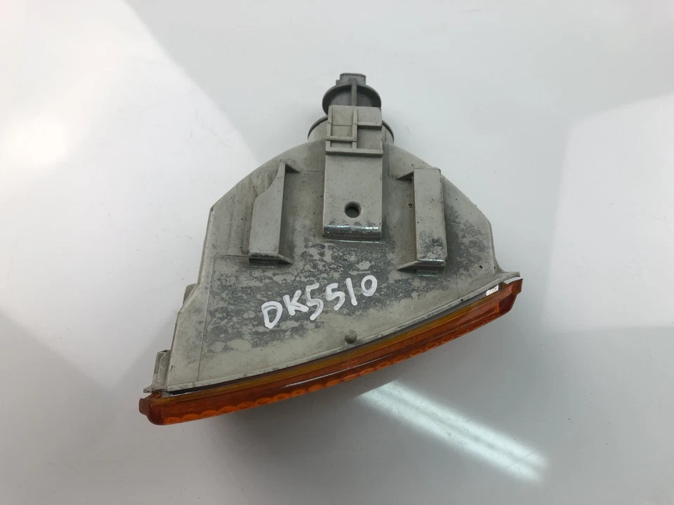 VW POLO 6N1 867953049 Segnale di svolta parafango anteriore 1999 17882391 - Immagine 3 di 4