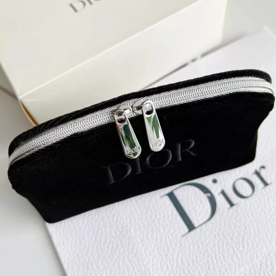 DIOR Beauty CD Logo Elegant Black Velvet Clutch Cosmetic Bag