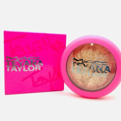 MAC Teyana Taylor House Of Petunia Mineralize Skin Finish  0.26 oz / 7.5 g, NIB