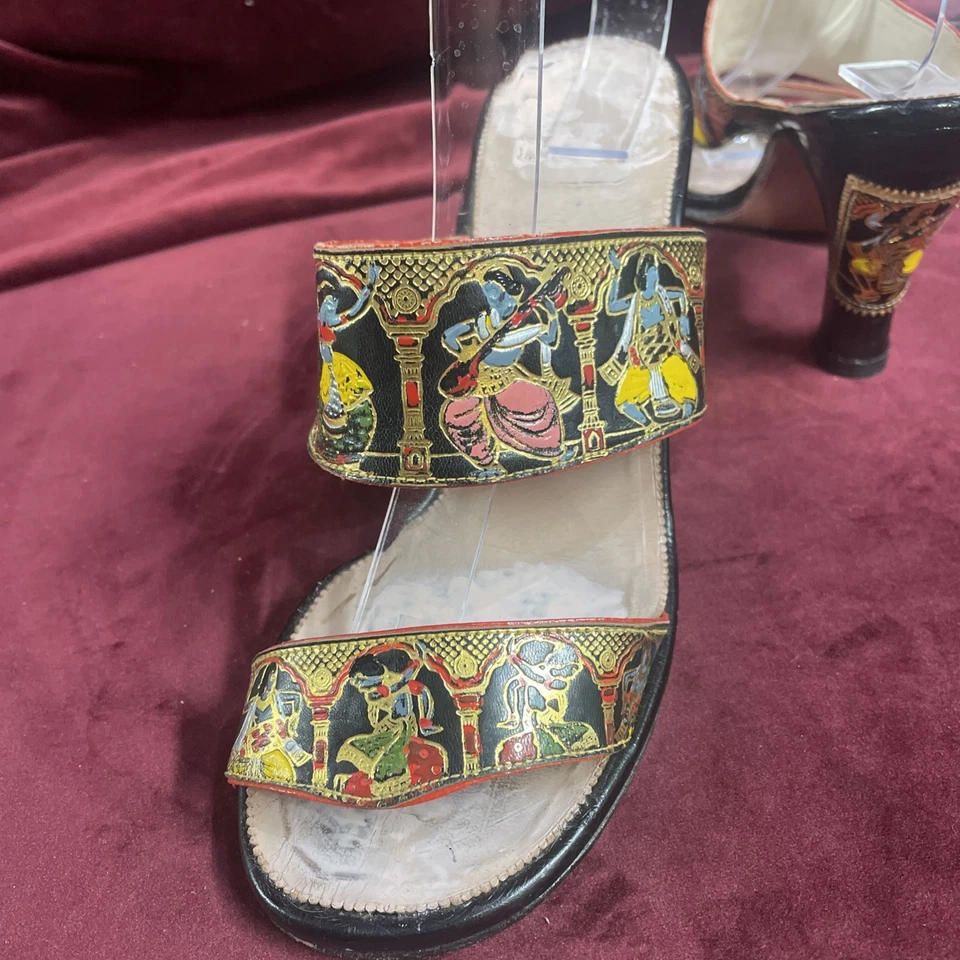 Zapatos de mujer vintage años 30 temática egipcia sandalia restaurada años 20 archivo raro Foto 2 de 4