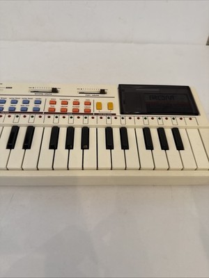 Vtg Casio PT-80 Mini Synth Electronic Keyboard With Rom Pack RO