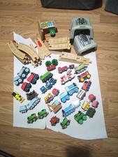 Thomas the Train  Friends Railway Lot magnetic diecast wooden toys HEAVY WEAR