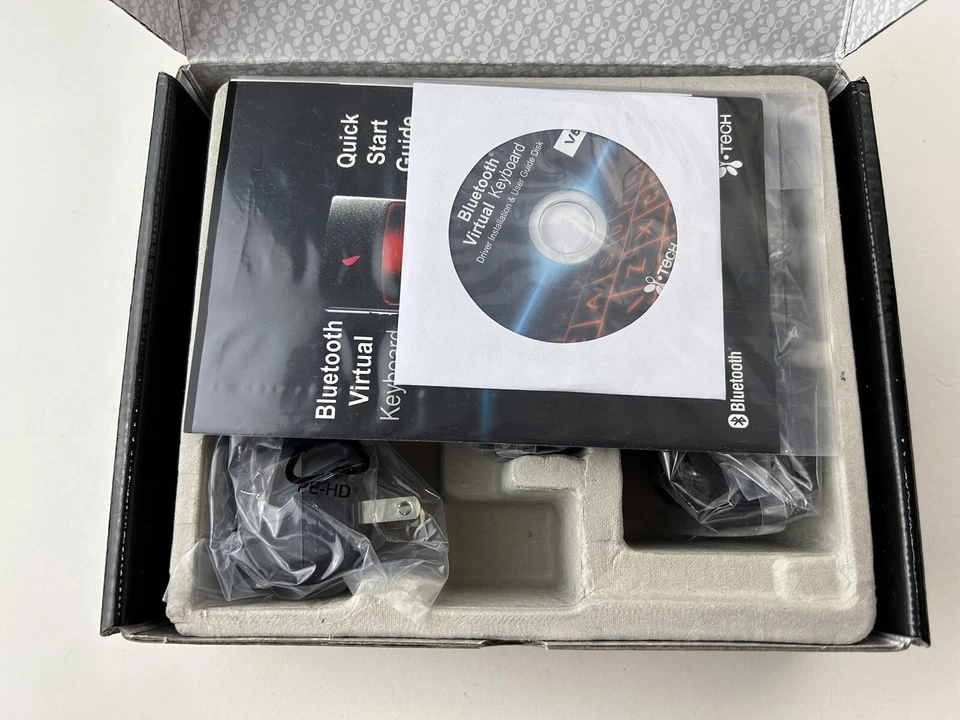 i.Tech Bluetooth Virtual Keyboard Portable Projection Keyboard for Phone - Image 2 of 4